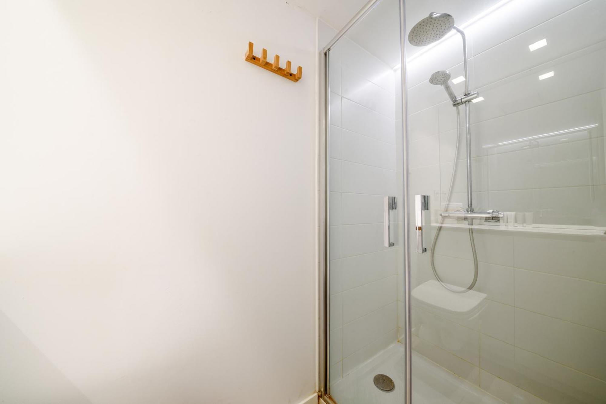 Les Appartements Et Chambres De Montpellier Exterior foto